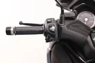 YAMAHA XMAX 125 TECH 2023