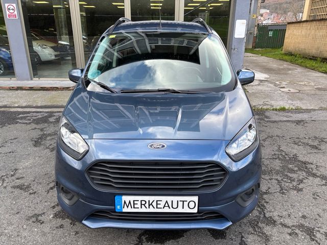 Ford Tourneo Courier 1.5tdci 100cv DISTINTIVO C