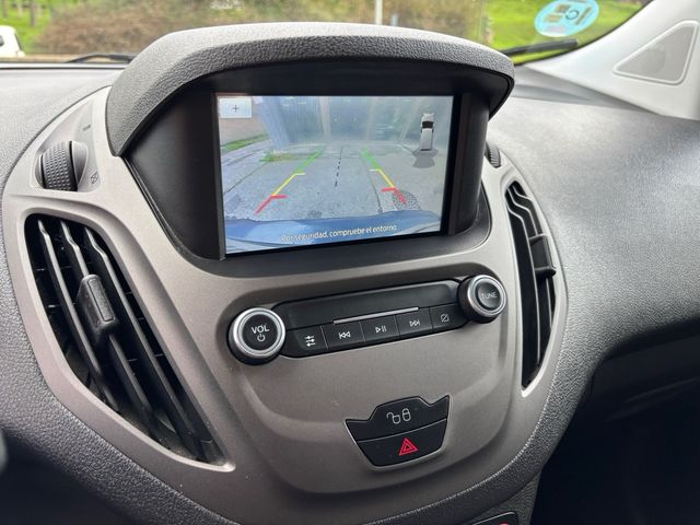 Ford Tourneo Courier 1.5tdci 100cv DISTINTIVO C