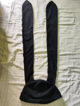 Gorro con orejas rayas blanco y negro