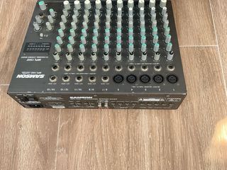 Mesa de mezclas analógic Samson MPL1502