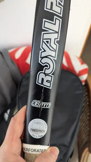 Pala de pádel Royal Padel M27 Carbon