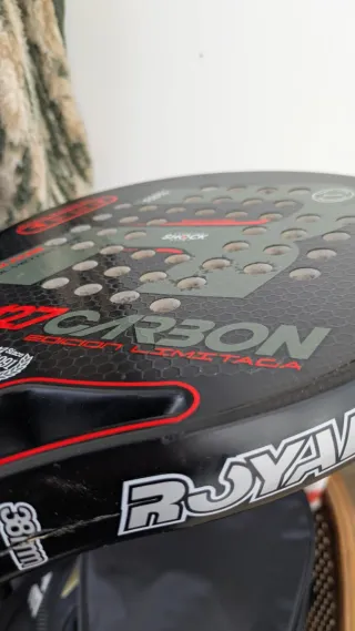 Pala de pádel Royal Padel M27 Carbon