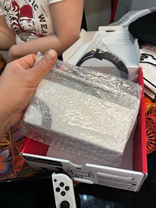 Nintendo Switch OLED Bianca e Nera