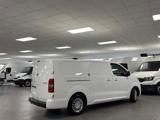 Toyota Proace 2.0 D-4D Long Comfort S&S STOCK TOYOTA PROACE FOURGON MWB DSL