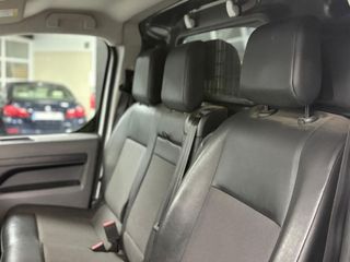 Toyota Proace 2.0 D-4D Long Comfort S&S STOCK TOYOTA PROACE FOURGON MWB DSL