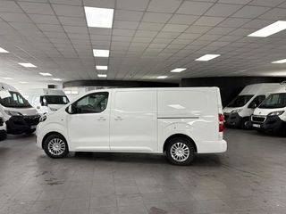 Toyota Proace 2.0 D-4D Long Comfort S&S STOCK TOYOTA PROACE FOURGON MWB DSL