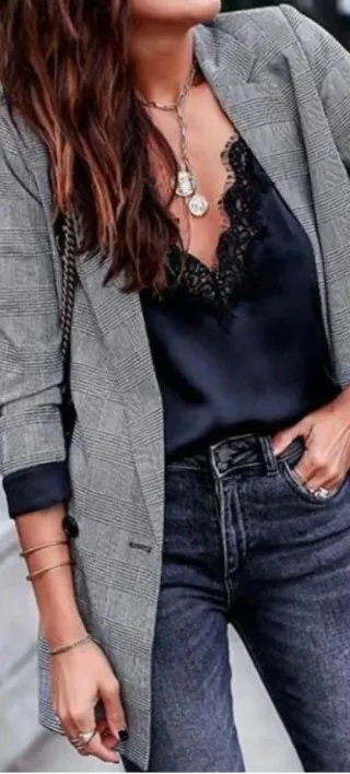 BLUSA LENCERA ENCAJE NEGRA