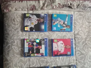 Lote 4 Juegos PS4 FIFA 18, 19, 20, 21