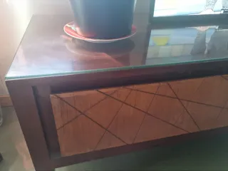 Mueble TV madera y cristal