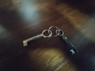 Vetrina in legno e vetro vintage