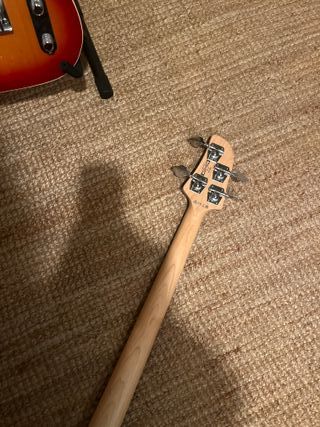 Bajo Eléctrico Ibanez TMB100 MGR