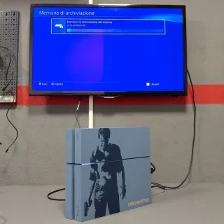 PS4 Uncharted Edizione Limitata