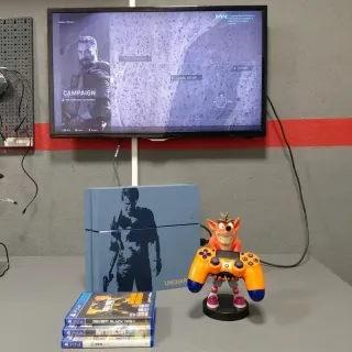 PS4 Uncharted Edizione Limitata