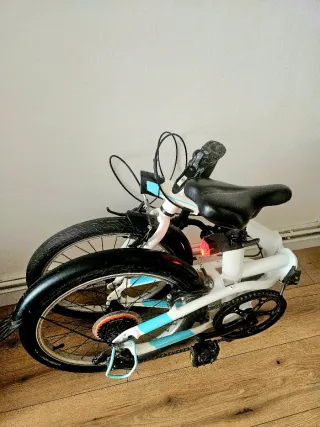 seminueva bici plegable con 7 marchas