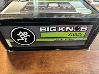 Mackie Big Knob Studio Controller