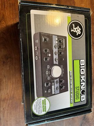 Mackie Big Knob Studio Controller