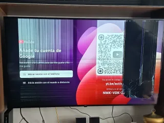 TV LG 55 con golpe lateral