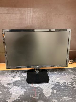 PC Intel i7-8700 32GB RAM/Nvidia 1050ti + MONITOR
