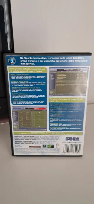 FOOTBALL MANAGER 2005 in ottime condizioni.