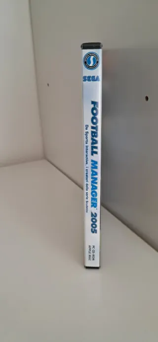 FOOTBALL MANAGER 2005 in ottime condizioni.
