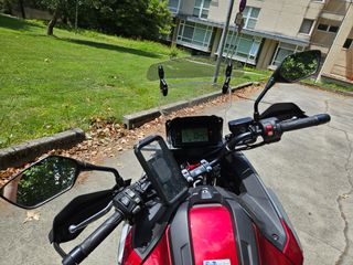 Honda NC 750 X Roja/Plata COMO NUEVA 2200KM