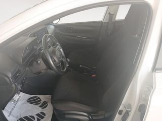 Hyundai Bayon 1.0 TGDI 74kW (100CV) 48V Maxx