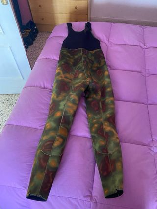 Traje omer camuflaje