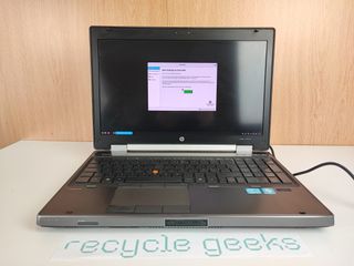 HP EliteBook 8560w i5-2540M 4GB 250GB HDD