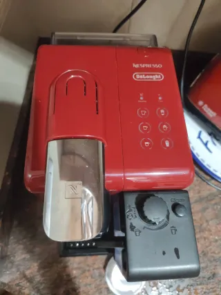 Cafetera Nespresso Lattissima de Longhi