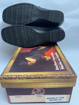 Zapatos piel talla 40 anchos marca Jam para mujer