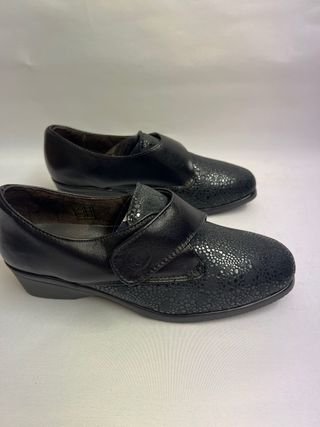 Zapatos piel talla 40 anchos marca Jam para mujer