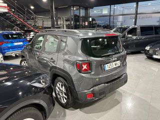Jeep Renegade EHYBRID 1.5 96KW(130CV) LIMITED ATX GRAPHITE GREY (METALIZADO)	TELA NEGRO
