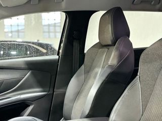 Peugeot 5008 ALLUR	1.2 PURETECH 96KW S&S ALLURE EAT8