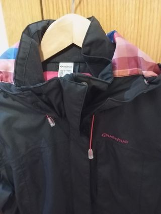 Chaqueta marca Quechua
