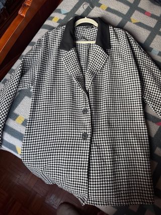 Blazer pata de gallo blanco y negro SHEIN | Nueva