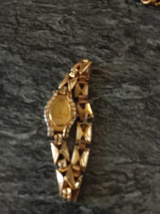 Reloj de mujer bañado en oro 18kl