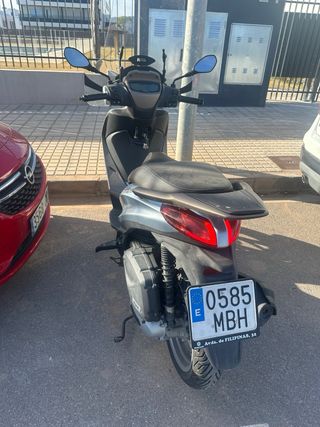 Piaggio Medley 125 Plata