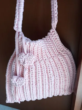 Borsa rosa in fettuccia