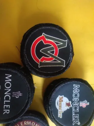 Moncler set da 4 patch da cucire  Modello giappone