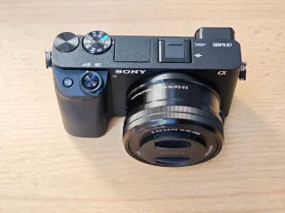 Cámara Sony a6400 más Objetivo  16-50mm OSS  Nuevo