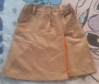 Falda uniforme Ana Mogas.