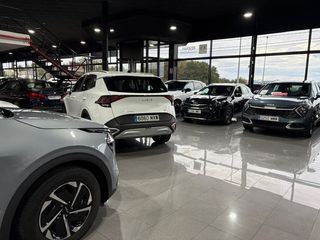 Kia Sportage Kia Sportage DRIVE 1.6 T-GDI HEV 158KW (215CV) DRIVE 4X2 PACK DESIGN