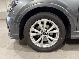 Audi Q3 S LINE 35 TFSI 110KW (150CV) S TRONIC GRIS DAYTONA (EFECTO PERLA)