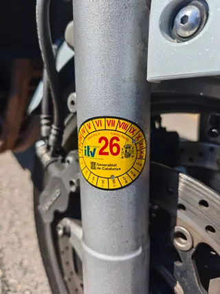 Suzuki gsr 600 del 2008, moto en buen estado