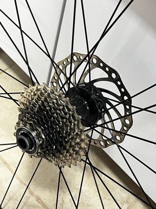 Rueda trasera bicicleta con cassette y disco