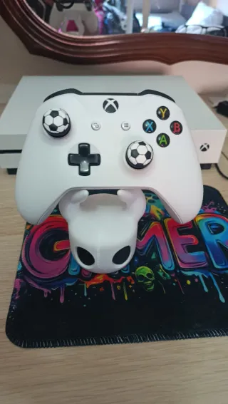 Xbox One S ,con todo incluido