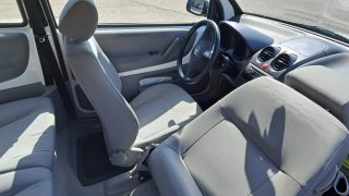 SEAT Arosa 2002