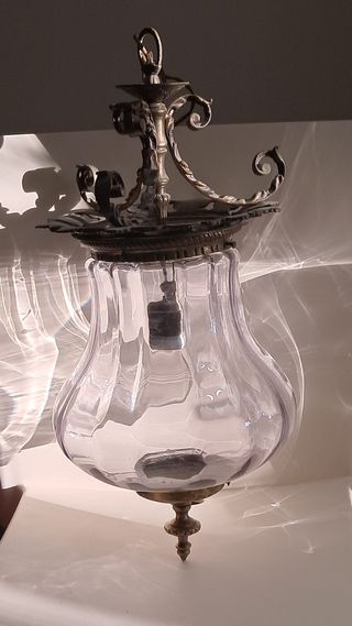 Farol de techo antiguo.