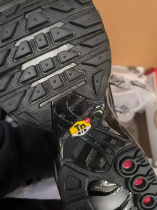 Zapatillas negras deportivas